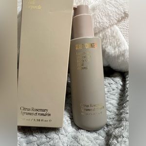 Beautycounter Luminous Hydration Body Oil in Citrus Rosemary